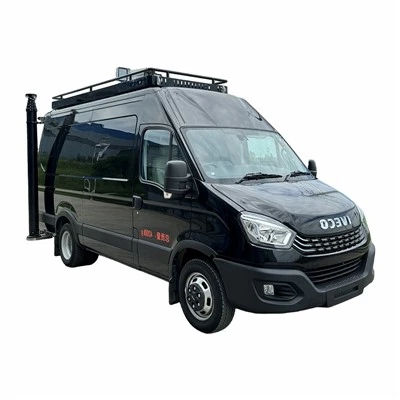 Feithicil Ceannais Soghluaiste Iveco